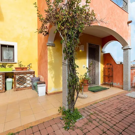 In Lu Bagnu With Garden *