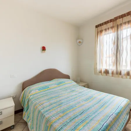 In Lu Bagnu With Garden شقة كاستيلساردو
