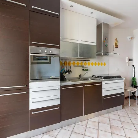Con Giardino, A 300-metre-tall Mare Apartmán *